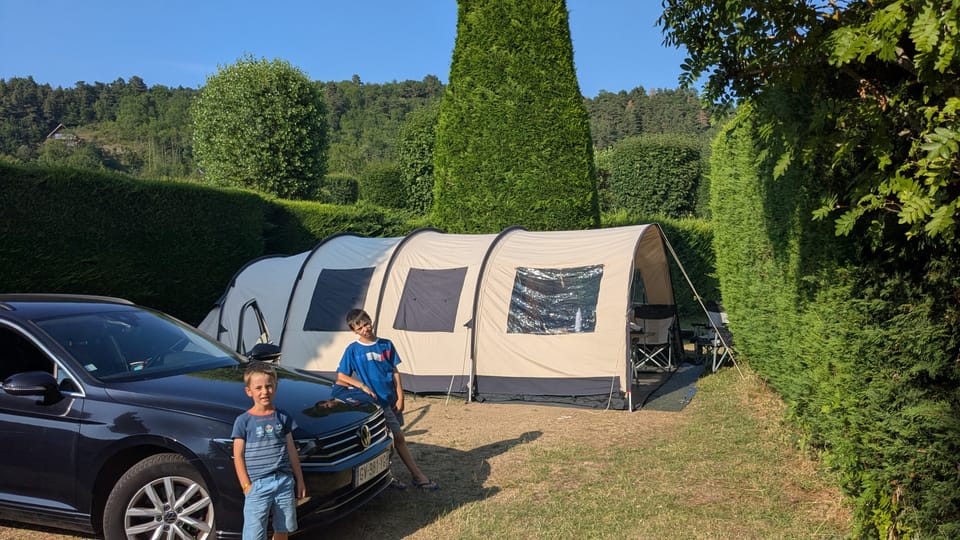 Arrivée au camping du pré bas